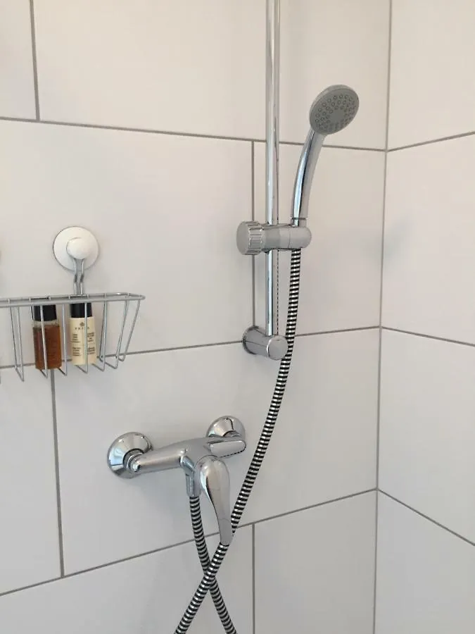 Apartment Zimmer Nahe Messe Und Flughafen Dusseldorf